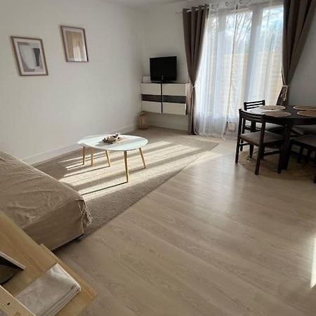Petite Maison Cosy En Campagne Neuilly  Zewnętrze zdjęcie